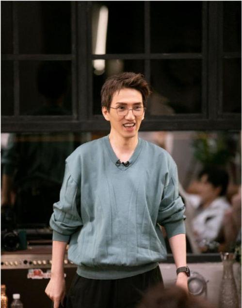 林志炫最新爆料视频播放,独家爆料视频引网友热议  第1张